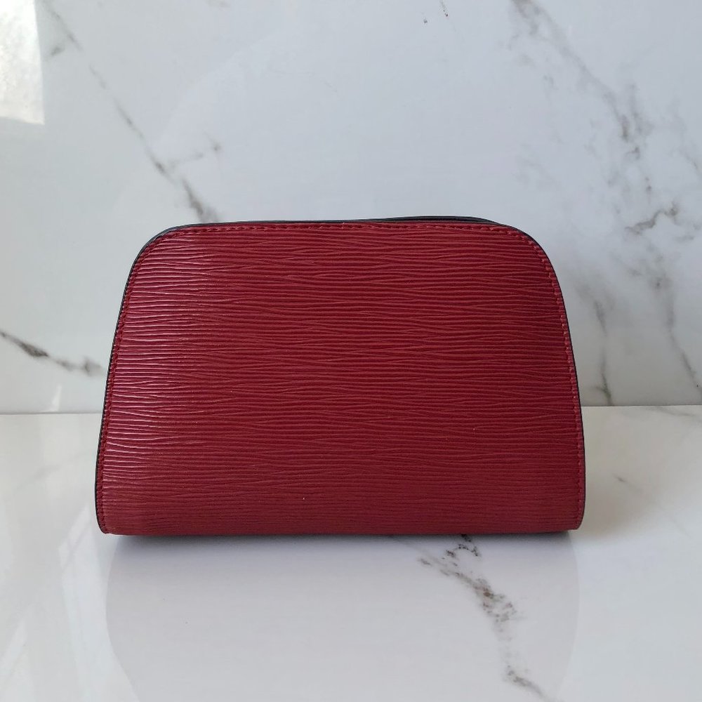 Shiseido make-up bag